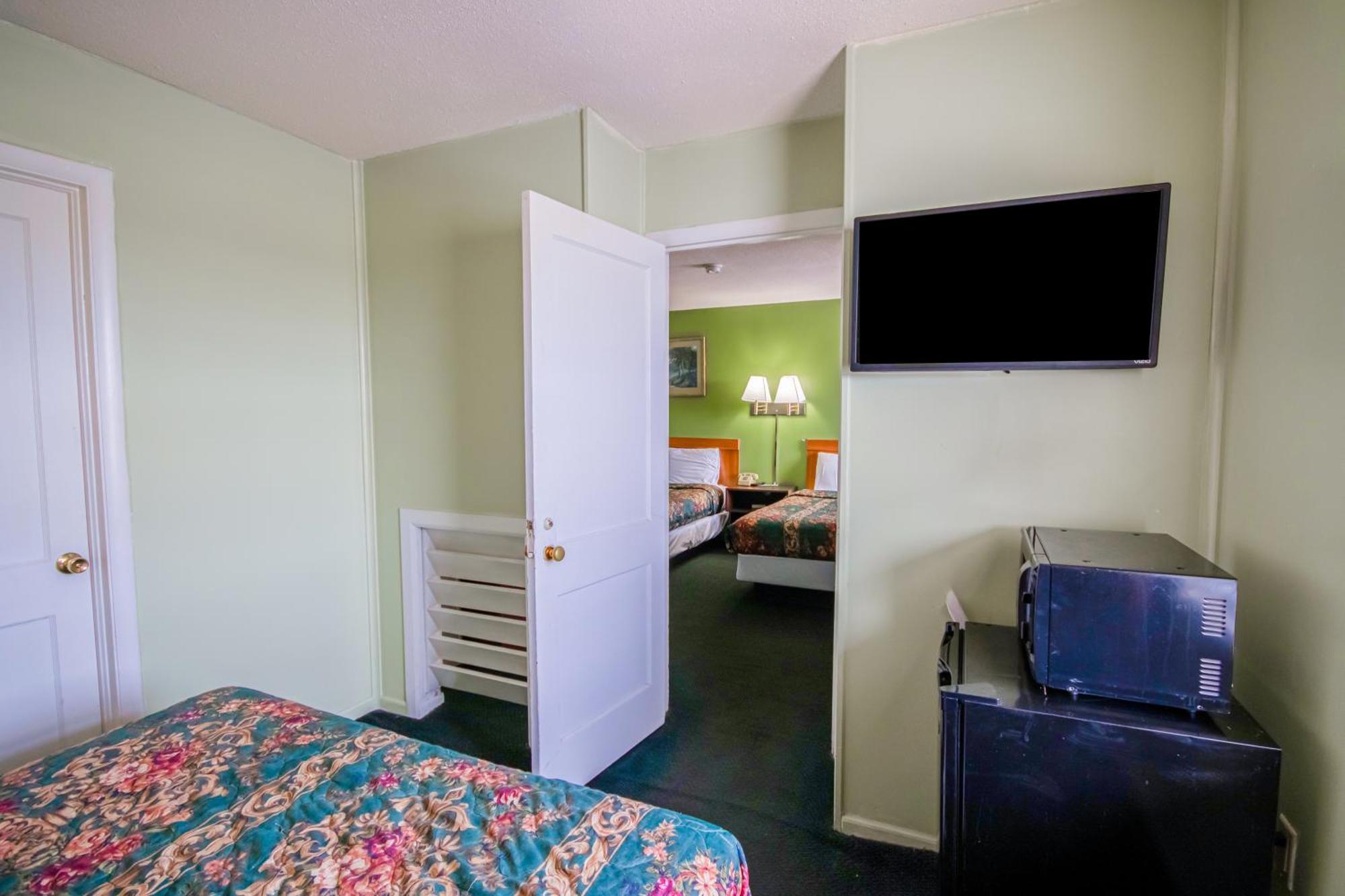 Oyo Travelier Motel Macon Eksteriør billede