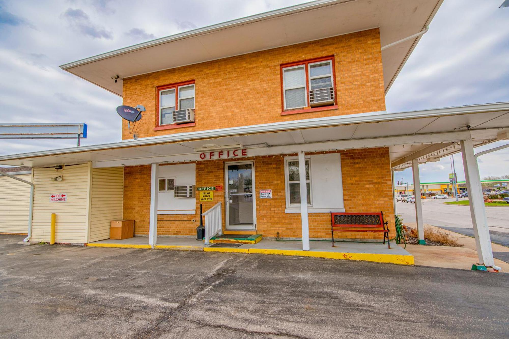 Oyo Travelier Motel Macon Eksteriør billede
